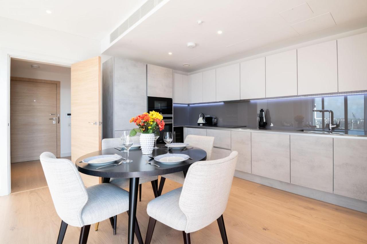 Modern Family Home Close To Victoria Station By Underthedoormat لندن المظهر الخارجي الصورة
